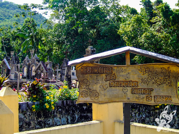 Cemitério centenário em Santa Maria | Antônio Carlos - SC | FredLee Na Estrada