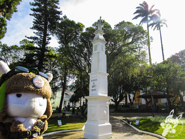 Praça Hercílio Luz | São José - SC | FredLee Na Estrada