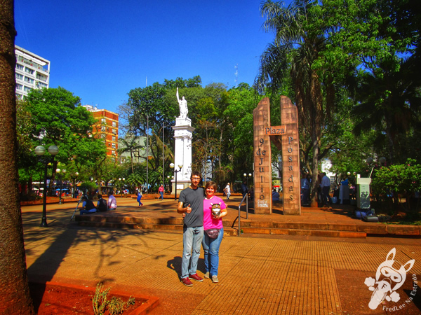 Plaza 9 de Julio | Posadas - Misiones - Argentina | FredLee Na Estrada