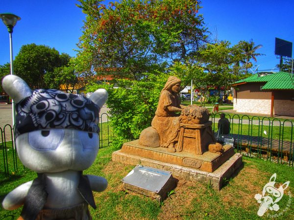 Monumento à Rendeira - Lagoa da Conceição | Florianópolis - Santa Catarina - Brasil | FredLee Na Estrada