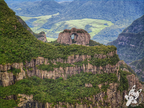 Morro da Igreja - Pedra Furada | Urubici - Santa Catarina - Brasil | FredLee Na Estrada