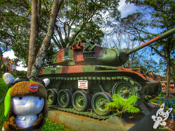 Tanque de guerra do Exército Brasileiro - Praça da Matriz | Jacutinga - Rio Grande do Sul - Brasil | FredLee Na Estrada