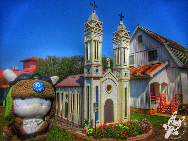 Réplica da antiga Igreja São Pedro Apóstolo | Itá - Santa Catarina - Brasil | FredLee Na Estrada