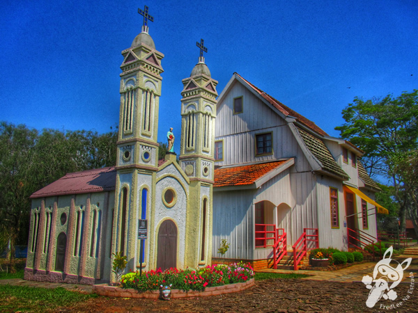 Réplica da antiga Igreja São Pedro Apóstolo | Itá - Santa Catarina - Brasil | FredLee Na Estrada