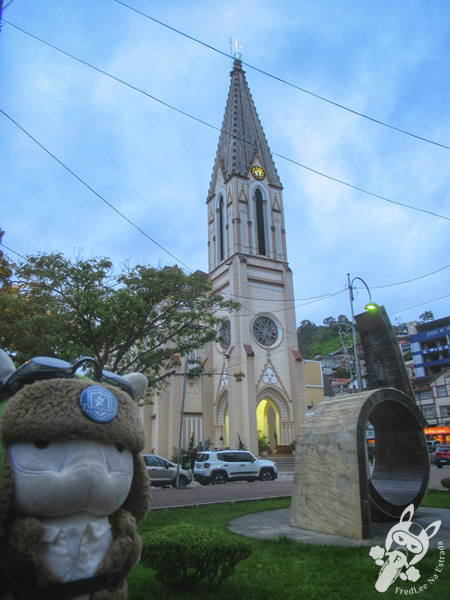 Igreja de Santa Teresa d’Ávila | Teresópolis - Rio de Janeiro - Brasil | FredLee Na Estrada