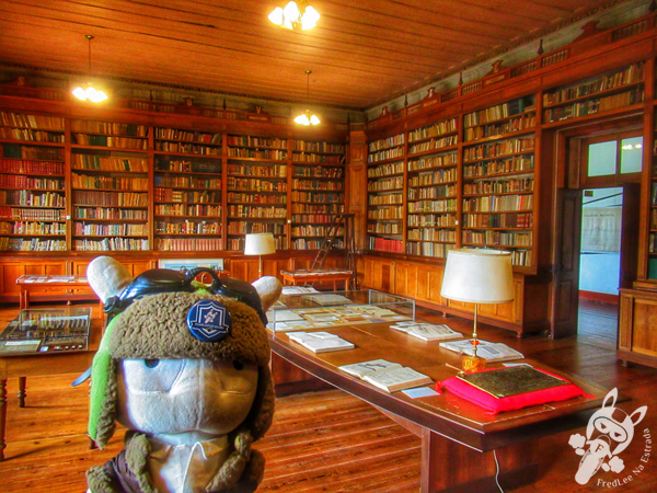 Biblioteca Padre Manoel da Nóbrega - Colégio Anchieta | Nova Friburgo - Rio de Janeiro - Brasil | FredLee Na Estrada