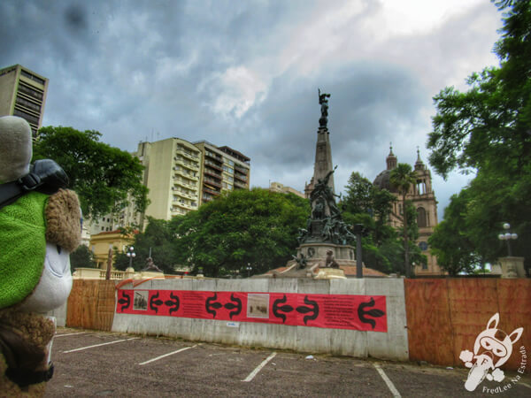 Praça Marechal Deodoro | Porto Alegre - Rio Grande do Sul - Brasil | FredLee Na Estrada