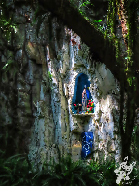 Gruta de Nossa Senhora de Lourdes | Camping Cascata do Porongo | Vila Maria - Rio Grande do Sul - Brasil | FredLee Na Estrada