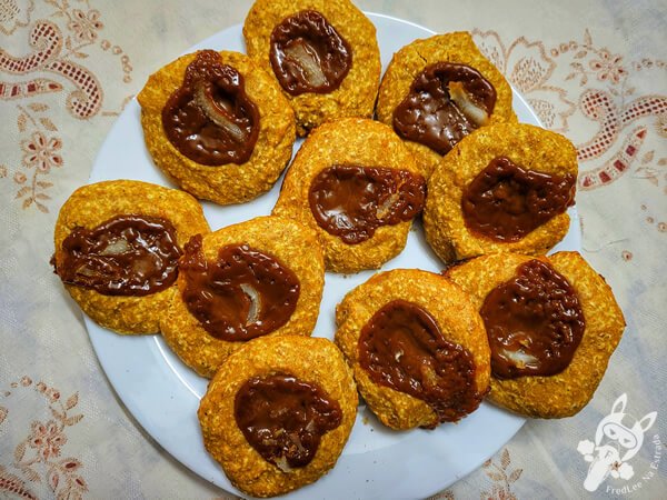 Biscoitos artesanais ojitos uruguaios com doce de leite e coco | Piriápolis - Maldonado - Uruguai | FredLee Na Estrada