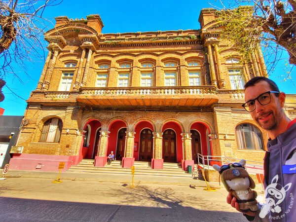 Teatro Lavalleja | Minas - Lavalleja - Uruguai | FredLee Na Estrada Teatro Lavalleja | Minas - Lavalleja - Uruguai | FredLee Na Estrada