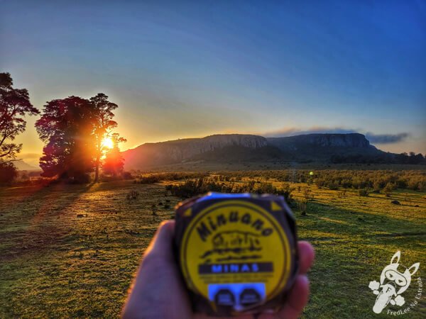 Alfajor artesanal ao nascer do sol no Camping Municipal Arequita | Minas - Lavalleja - Uruguai | FredLee Na Estrada