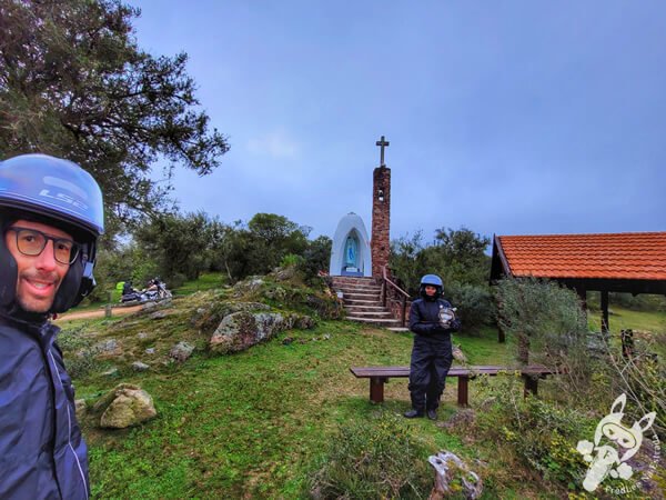 Capilla Nuestra Señora de Lourdes | Villa Serrana - Lavalleja - Uruguai | FredLee Na Estrada