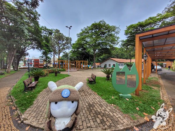 Praça dos Pioneiros | Holambra - São Paulo - Brasil | FredLee Na Estrada