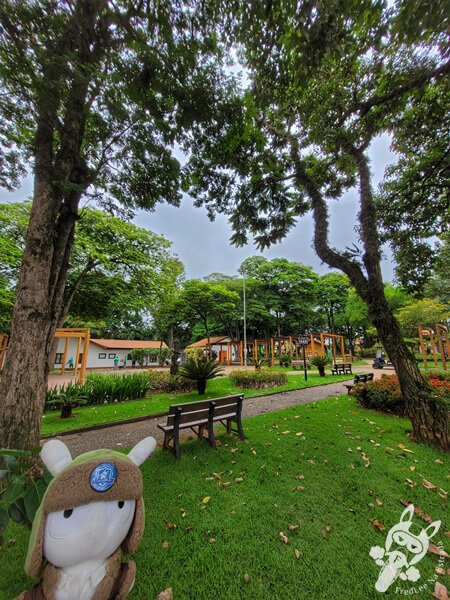 Praça dos Pioneiros | Holambra - São Paulo - Brasil | FredLee Na Estrada