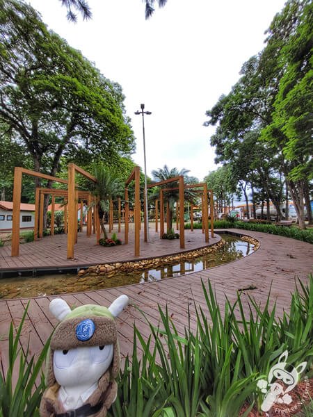 Praça dos Pioneiros | Holambra - São Paulo - Brasil | FredLee Na Estrada