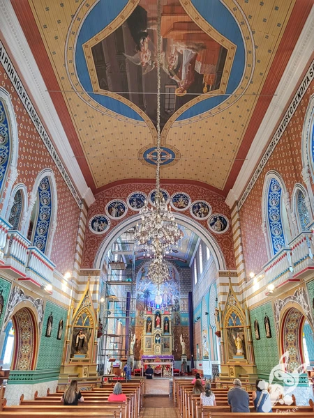 Interior do Santuário Diocesano Nossa Senhora de Belém, em Guarapuava, Paraná, Brasil. Foto: FredLee Na Estrada.