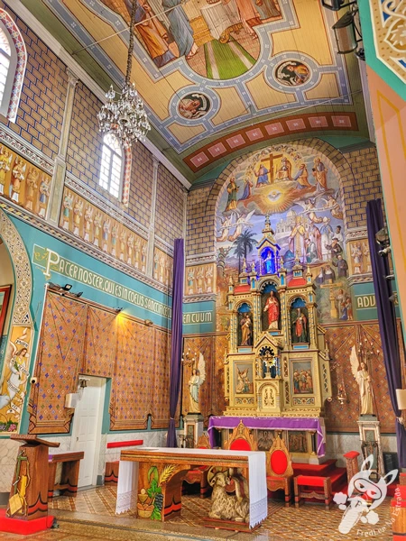 Interior do Santuário Diocesano Nossa Senhora de Belém, em Guarapuava, Paraná, Brasil. Foto: FredLee Na Estrada.