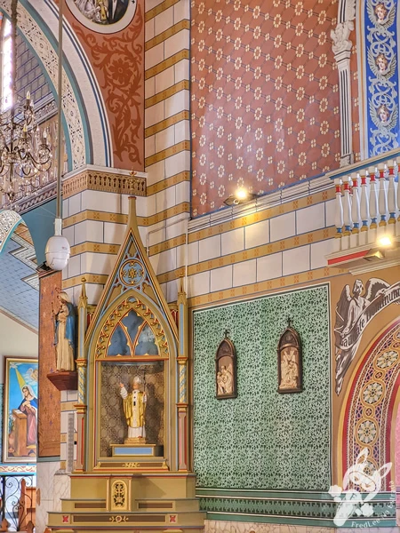 Interior do Santuário Diocesano Nossa Senhora de Belém, em Guarapuava, Paraná, Brasil. Foto: FredLee Na Estrada.