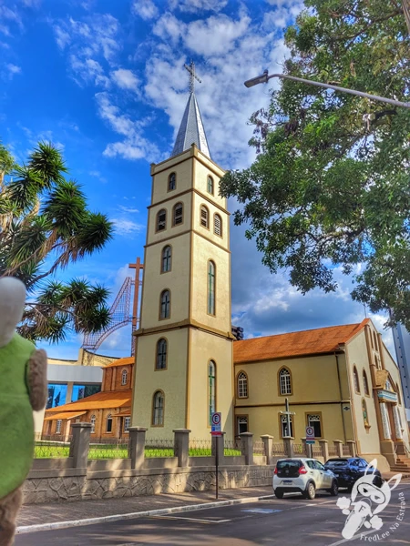 Catedral e Santuário Diocesano Nossa Senhora de Belém, em Guarapuava, Paraná, Brasil. Foto: FredLee Na Estrada.