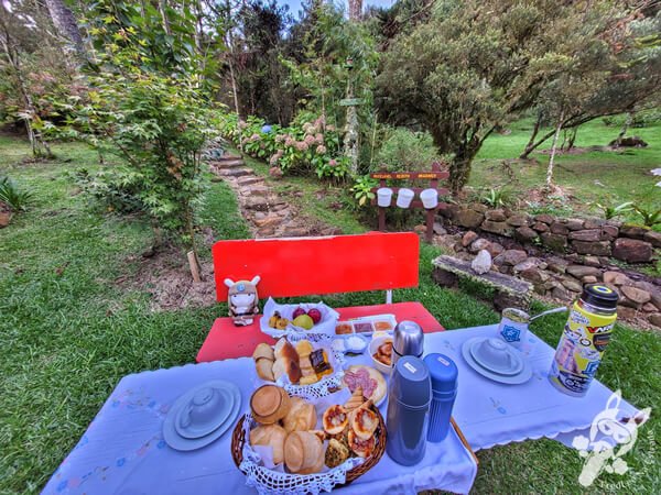 Café da manhã no Chalé Refúgio das Águas | Urupema - Santa Catarina - Brasil | FredLee Na Estrada Café da manhã no Chalé Refúgio das Águas | Urupema - Santa Catarina - Brasil | FredLee Na Estrada